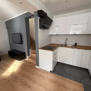 01-gre-66753ddeb3d4a